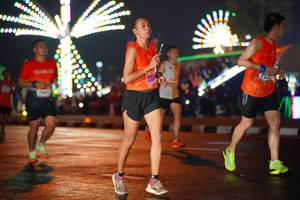 BIB: 220
                            <button type="button" onclick="openModal(16195139)" class="btn btn-primary btn-sm float-right btn-popup" data-toggle="modal" data-target=".modal-high-quality">
                        <i class="fas fa-shopping-cart"></i> Add to Cart
                    </button>
                                            <button type="button" onclick="isThisMe(16195139, true)" class="btn btn-success btn-sm float-right btn-popup btn-isme hidden" data-toggle="tooltip" data-placement="bottom" title="นี่คือรูปของคุณใช่ไหม คลิกที่นี่เพื่อเอาเข้าอัลบั้ม">
                        <i class="fas fa-plus"></i> Add to album
                    </button>
                    <button type="button" onclick="isThisMe(16195139, false)" class="btn btn-warning btn-sm float-right btn-popup btn-isnotme hidden">
                        <i class="fas fa-ban"></i> Remove from album
                    </button>